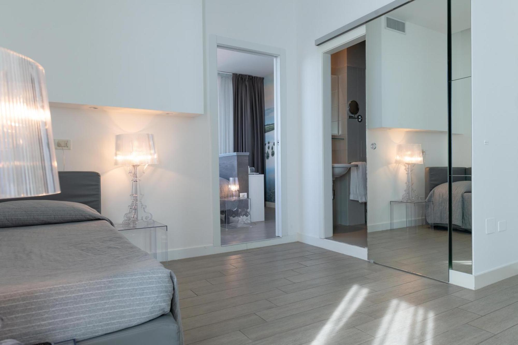 Perla Verde Hotel Мілано-Маріттіма Екстер'єр фото